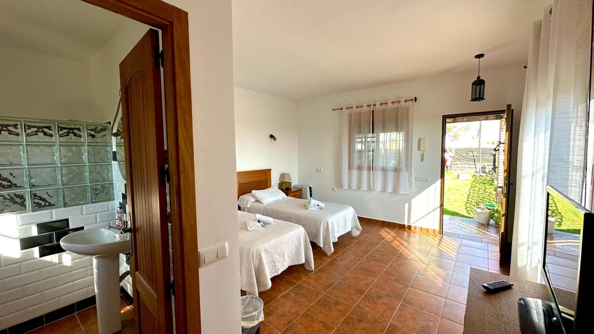 Hotel Vista Al Faro Zahora Esterno foto